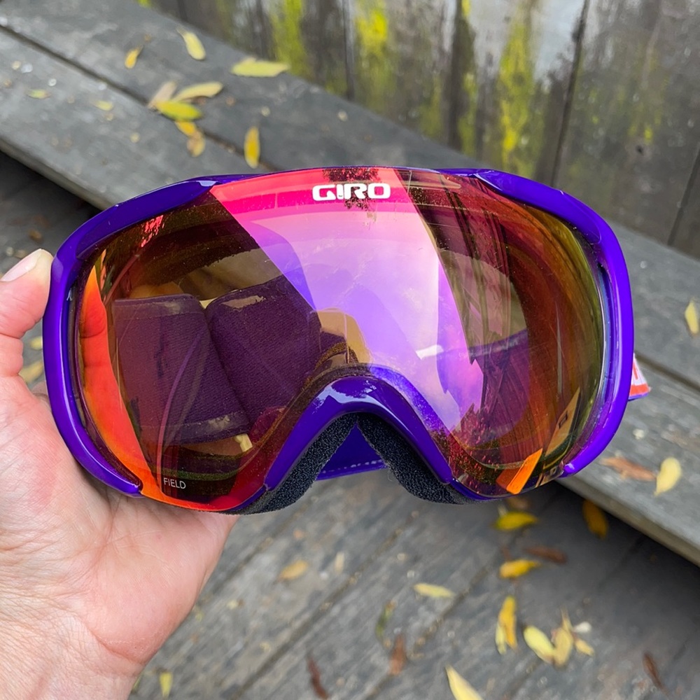 Snowboarding goggles